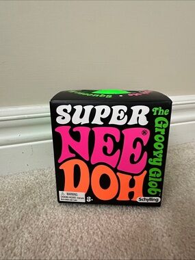 Super NeeDoh The Groovy Glob - Green